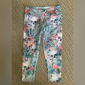 Evolution and Creation Skull Capri Legging